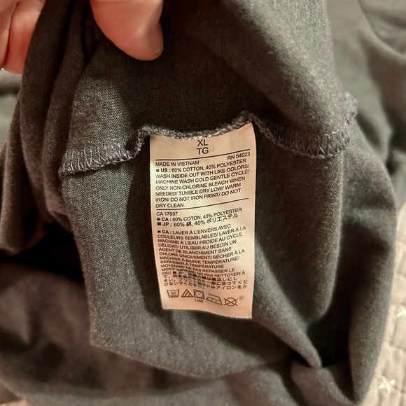 Banana Republic Women’s Long Sleeve Tee w/ Bicycle Graphic Charcoal Gray Size XL - Picture 5 of 5